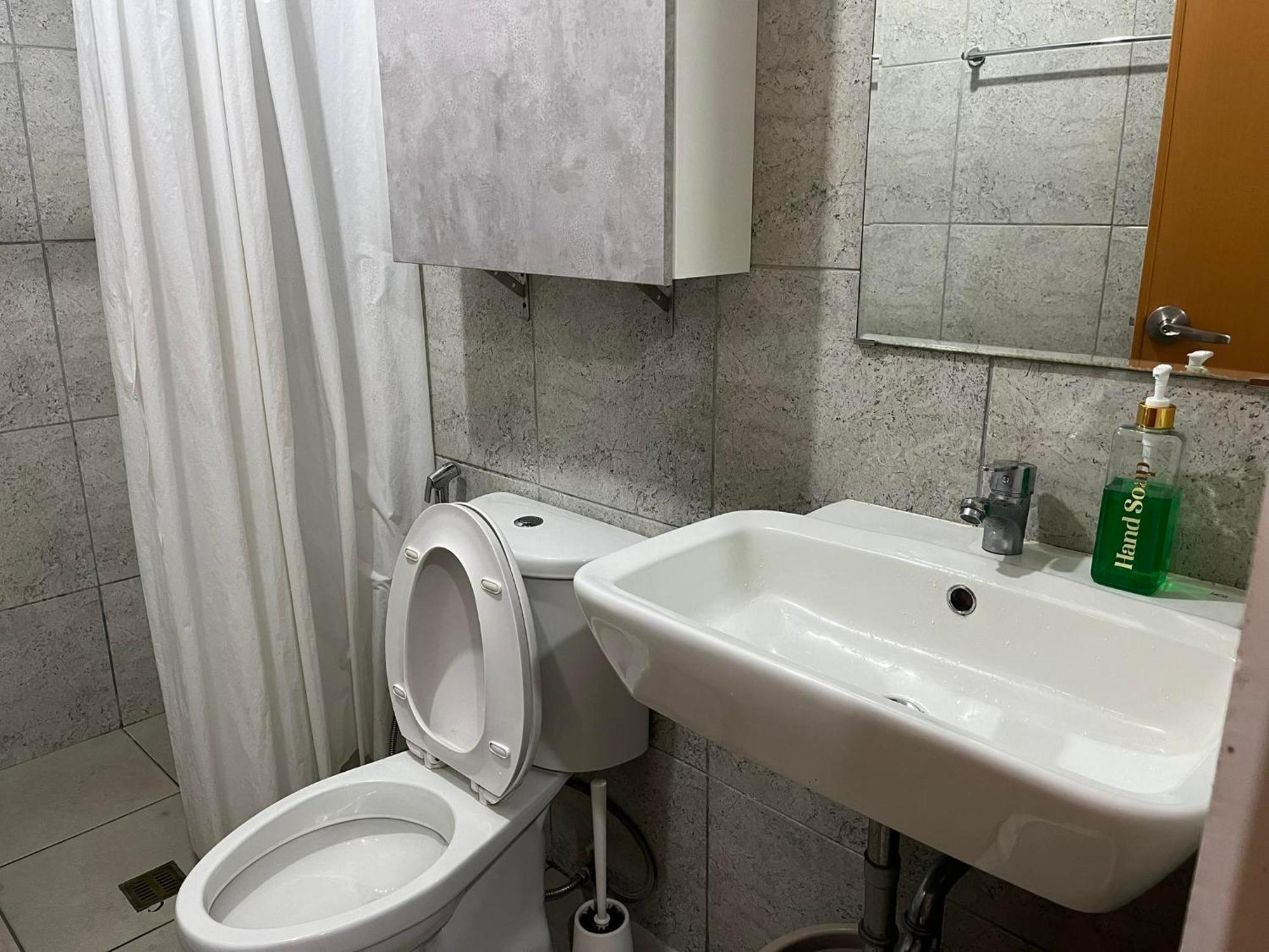Ama Tower Residences, 8Th Flr, Near Dmw And Sm Megamall Mandaluyong Buitenkant foto
