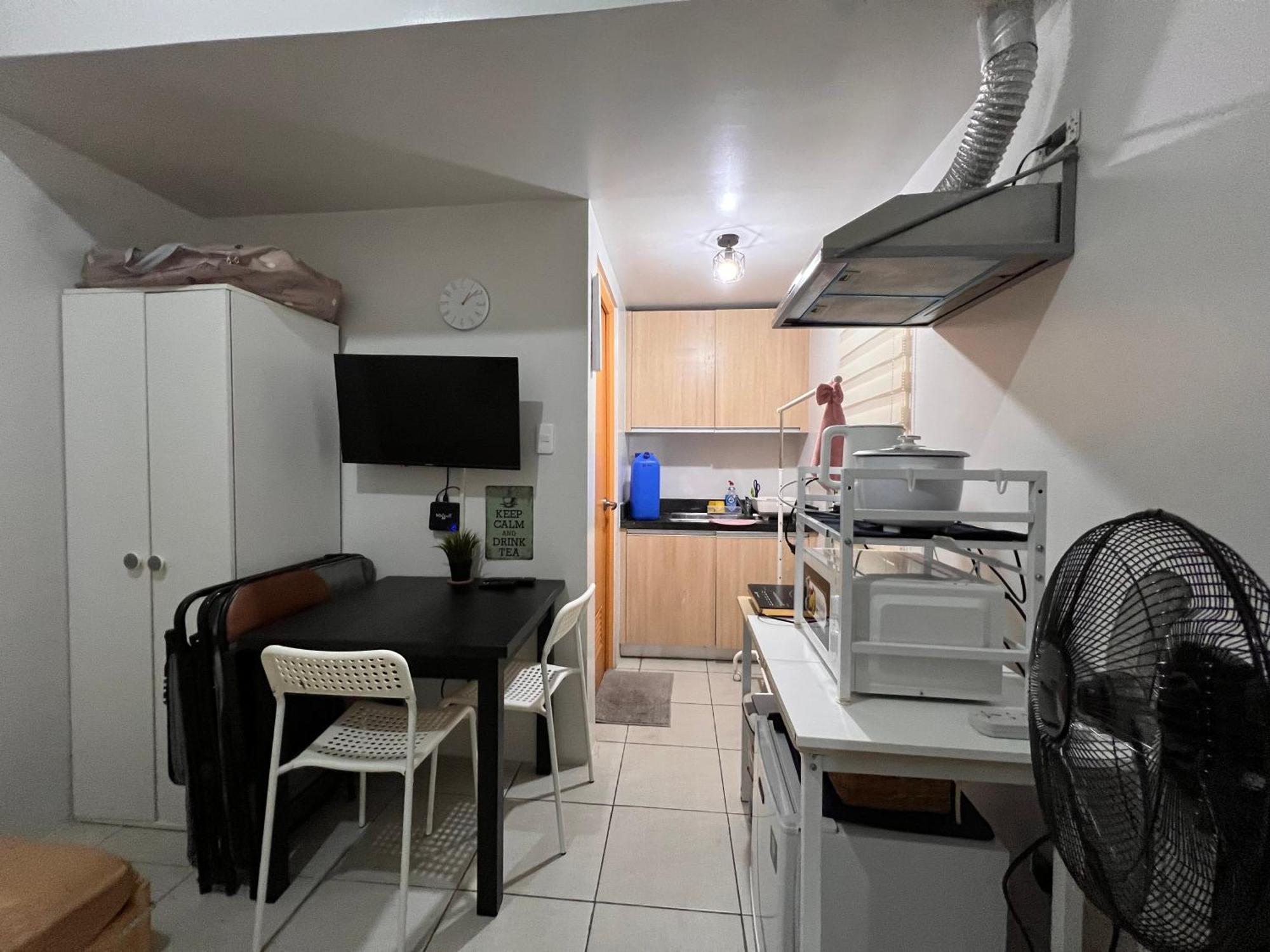Ama Tower Residences, 8Th Flr, Near Dmw And Sm Megamall Mandaluyong Buitenkant foto